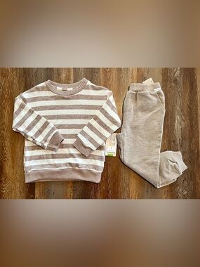 Prince Toddler Boy Sweater & Jogger Set Size 3T